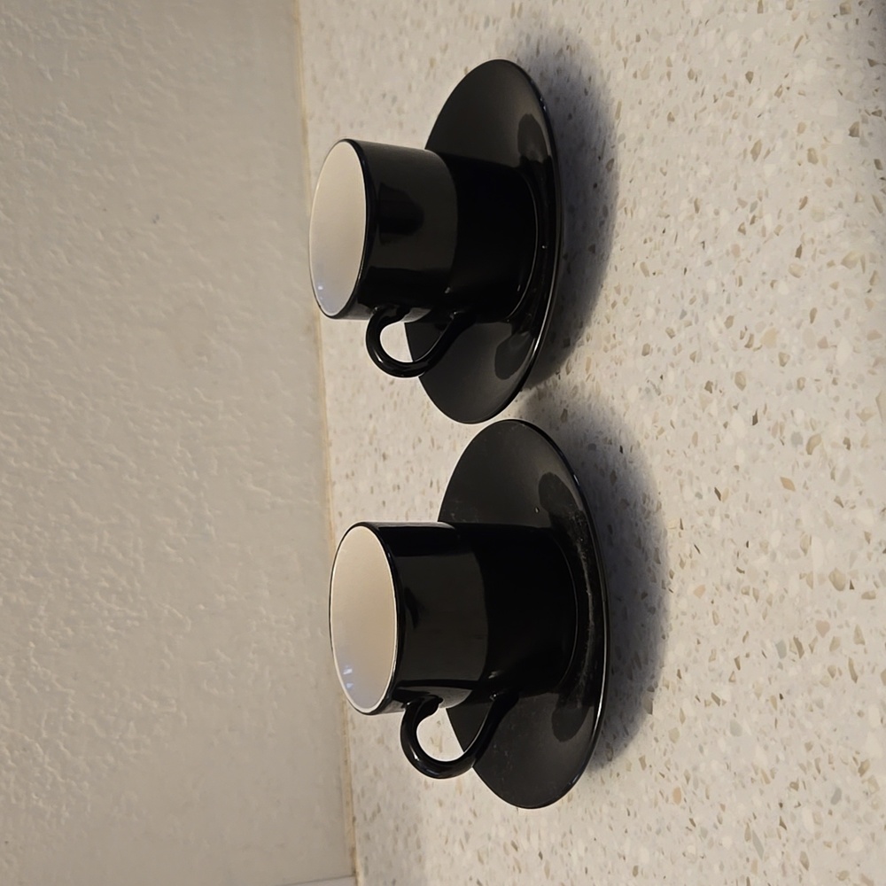 Espresso cups & saucers